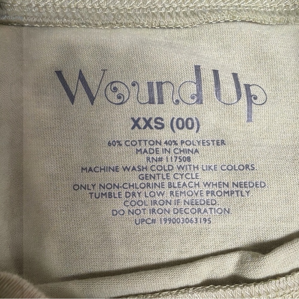 Wound Up Green Junior Tee Wish My Wallet had Free Refills size XXS 00 - Picture 4 of 4